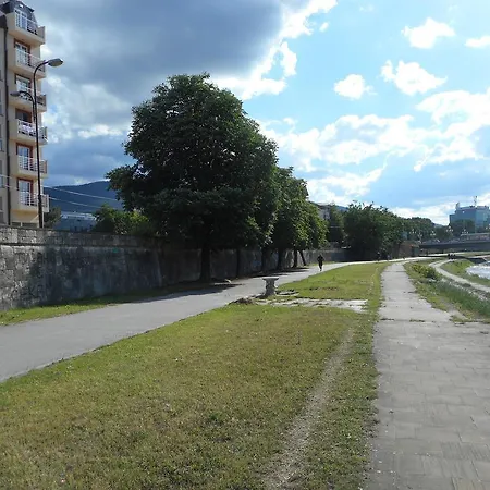 River View *